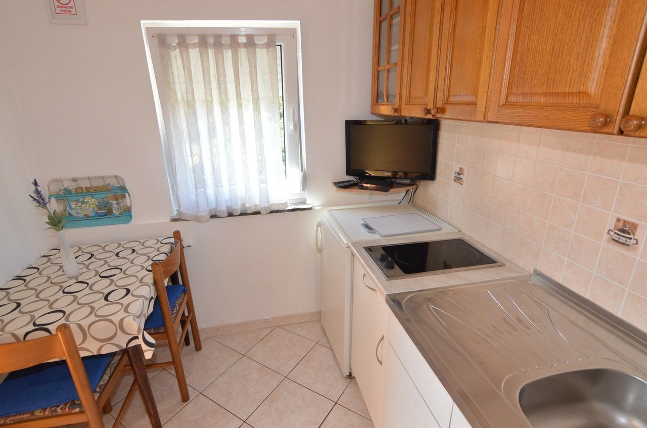 Apartmani Dekovic Materada 波雷奇 客房 照片